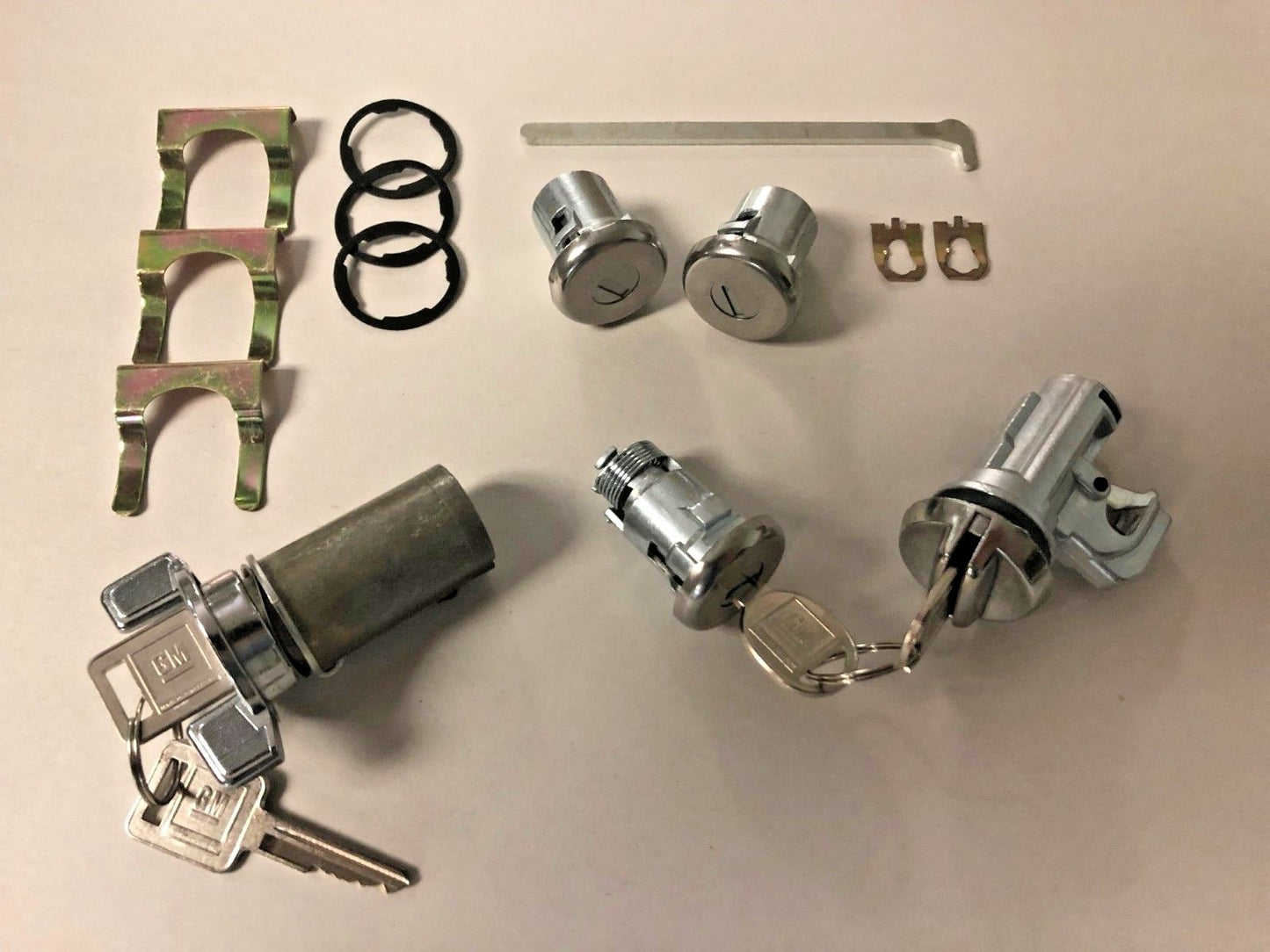 Complete OE Style Lock Set – Fits 1974–1977 Chevrolet Models
