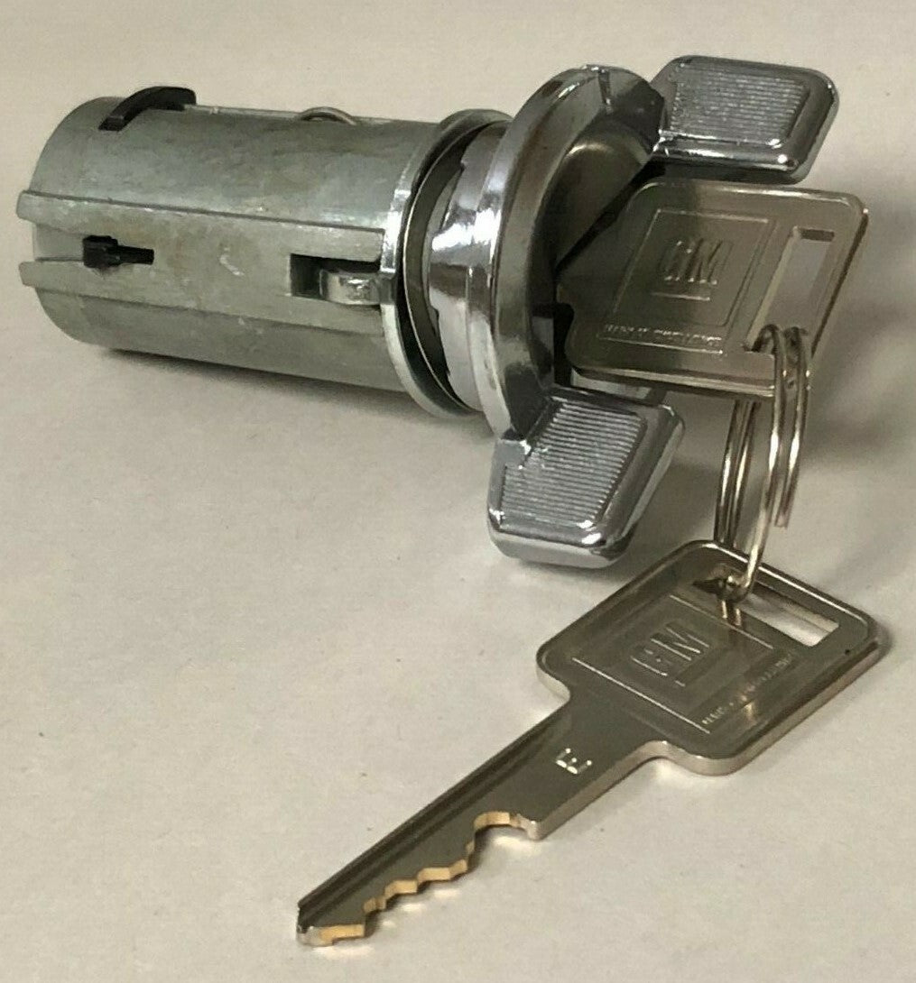 Complete OE-Style Lock Set with GM Rectangle and Oval Keys – Fits 1971–1973 Pontiac Bonneville, Catalina, and Grandville