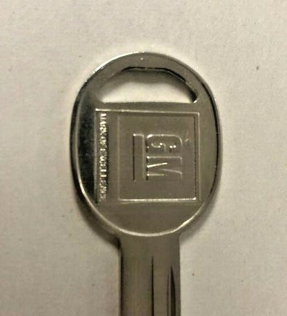 Door, Trunk, and Glove Compartment Lock Set with GM Keys – Fits 1971–1976 Pontiac and 1972–1976 Chevrolet Full-Size Models