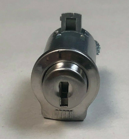 Trunk and Glove Compartment Lock Set with GM Pear-Head Keys – Fits 1966 Oldsmobile Full-Size Models