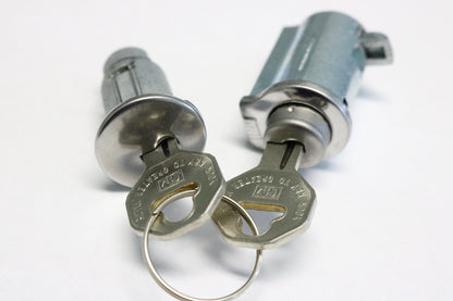 Ignition, Double Door, and Glove Compartment Lock Set with GM Keys – Fits 1960–1966 Chevrolet and GMC Trucks