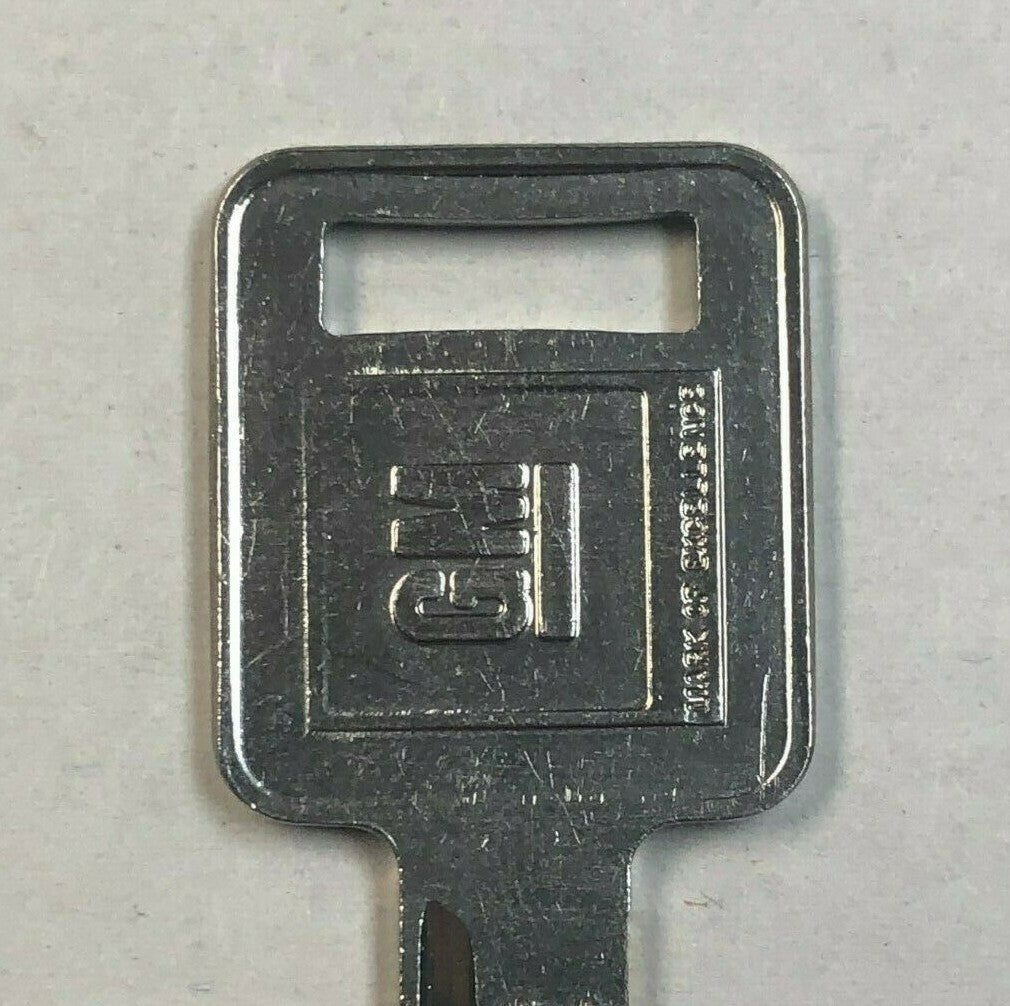 Chrome Ignition and Black Door & Trunk Lock Set with GM Keys – Fits 1979–1989 GM G-Body Vehicles