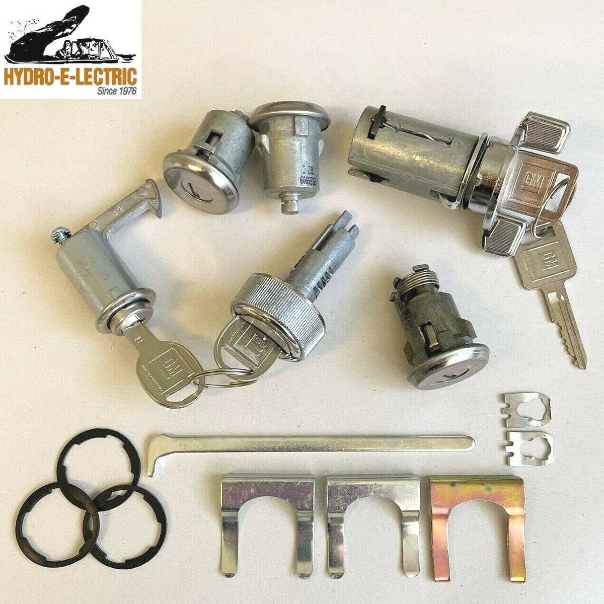 Complete OE Style Lock Set with Console-GM Keys, 1970-1972 Cutlass, 442, F85