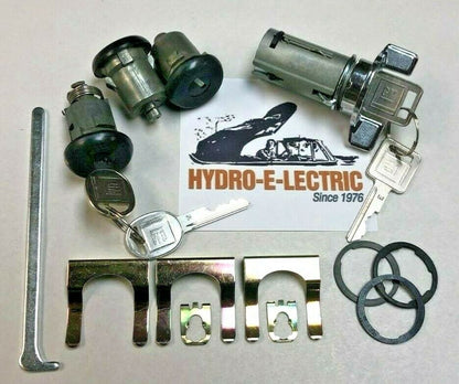 Black Door and Trunk Lock Set with Chrome Ignition and Keys, PY135B + PY102B